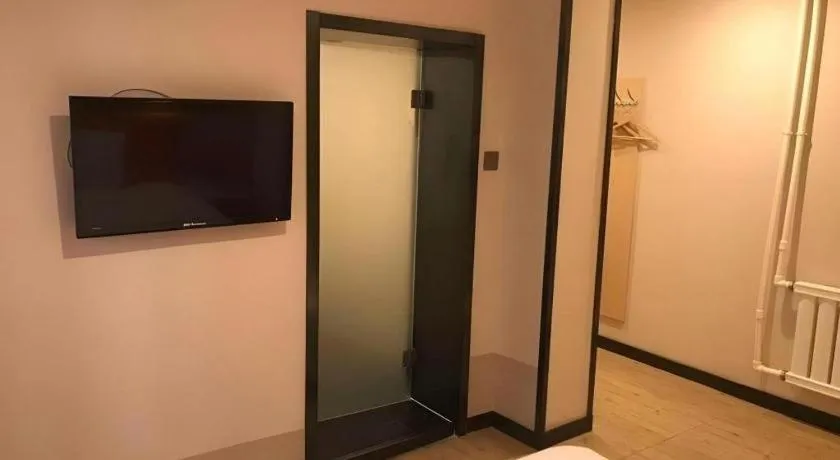 7 Days Premium·Shenyang North Railway Station North Square