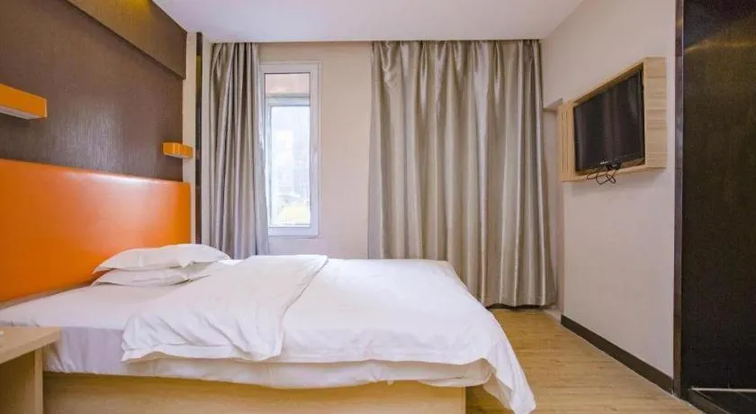 Bed in 7 Days Premium·Shenyang North Railway Station North Square