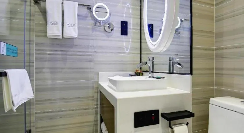 Xana Hotelle Chengdu Dafeng Huirong Plaza Longhu Street