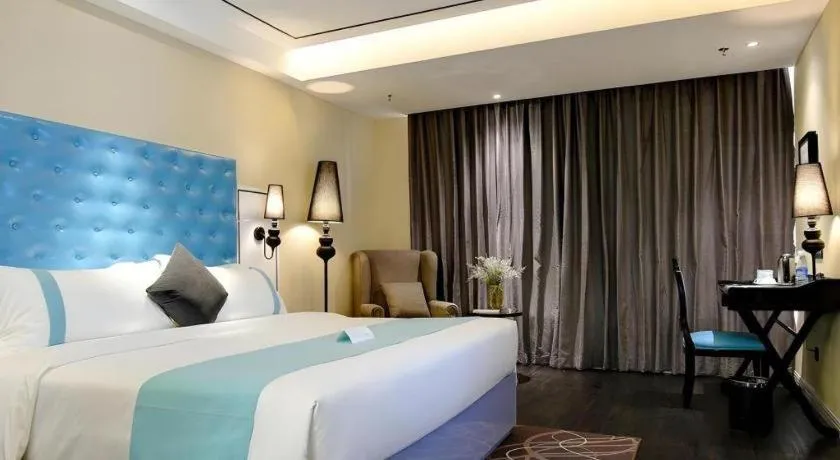 Bed in Xana Hotelle Chengdu Dafeng Huirong Plaza Longhu Street