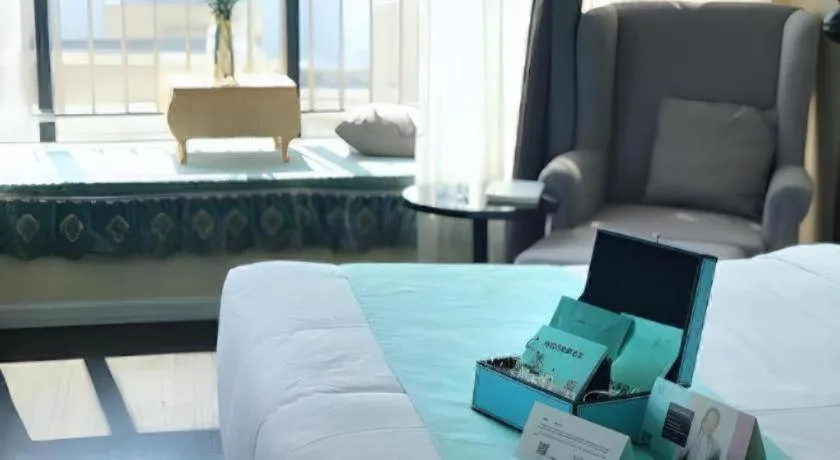 Xana Hotelle Chengdu Dafeng Huirong Plaza Longhu Street