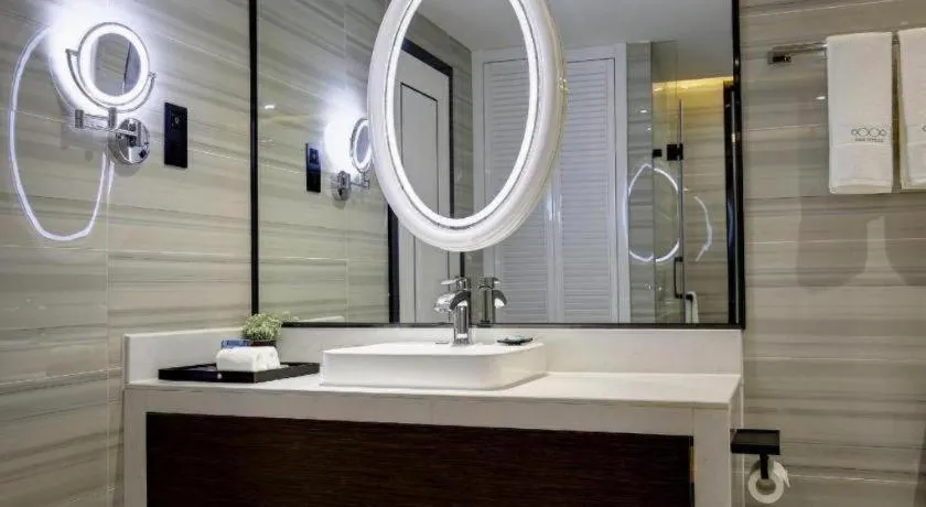 Xana Hotelle Chengdu Dafeng Huirong Plaza Longhu Street