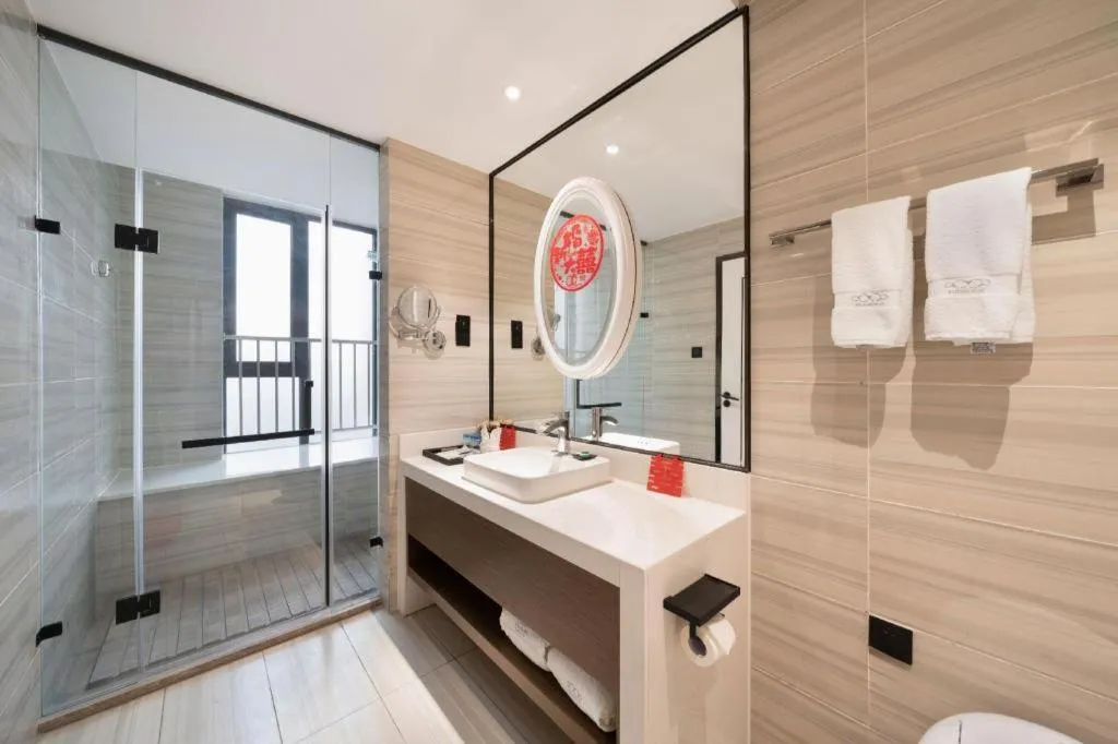 Xana Hotelle Chengdu Dafeng Huirong Plaza Longhu Street