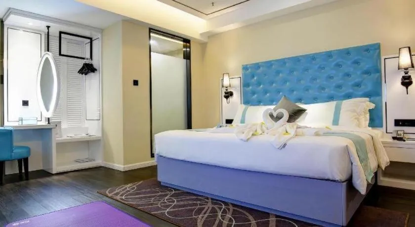 Bed in Xana Hotelle Chengdu Dafeng Huirong Plaza Longhu Street