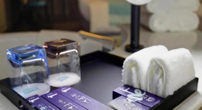 Xana Hotelle Chengdu Dafeng Huirong Plaza Longhu Street