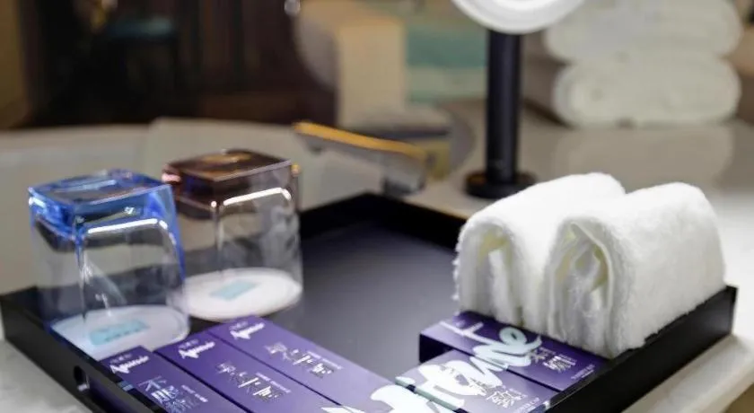 Xana Hotelle Chengdu Dafeng Huirong Plaza Longhu Street