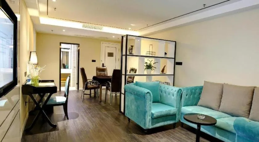 Xana Hotelle Chengdu Dafeng Huirong Plaza Longhu Street