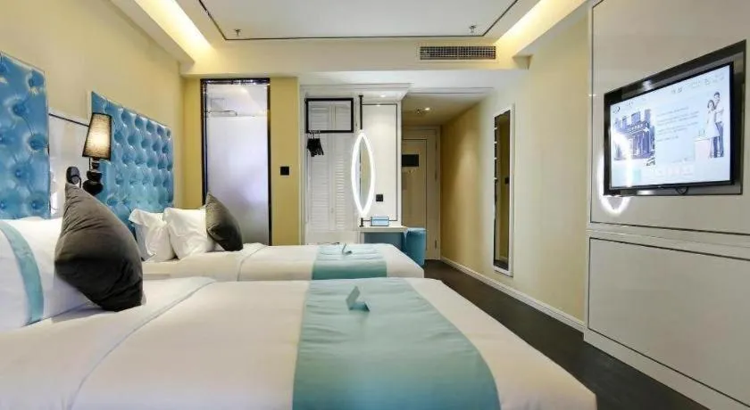Bed in Xana Hotelle Chengdu Dafeng Huirong Plaza Longhu Street