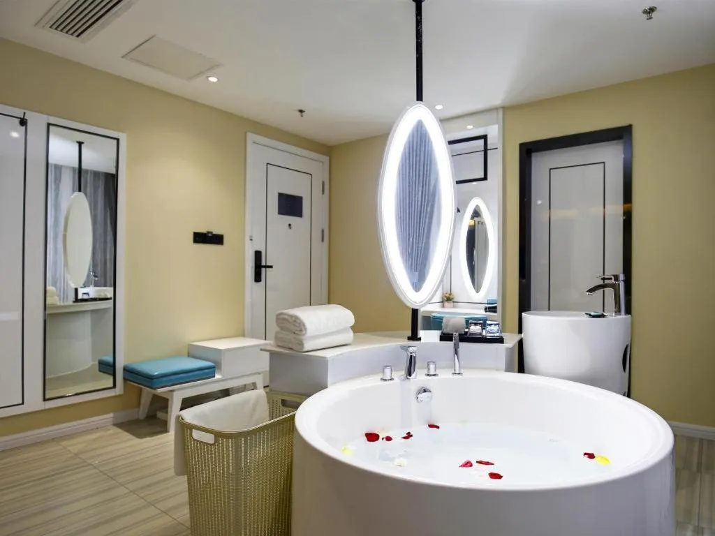 Xana Hotelle Chengdu Dafeng Huirong Plaza Longhu Street