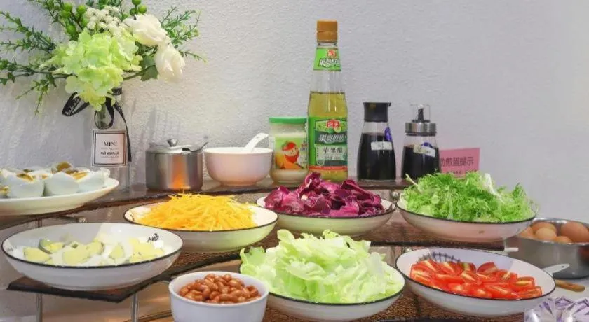 James Joyce Coffetel Zhengzhou CBD Exhibition Center Provincial People's Hospital