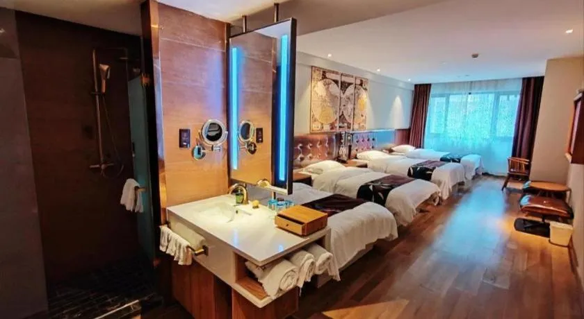 Bed in James Joyce Coffetel Zhengzhou CBD Exhibition Center Provincial People's Hospital