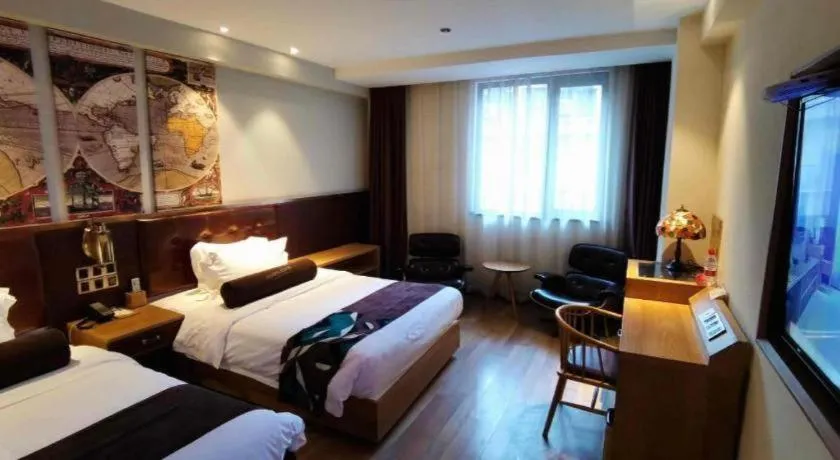 Bed in James Joyce Coffetel Zhengzhou CBD Exhibition Center Provincial People's Hospital