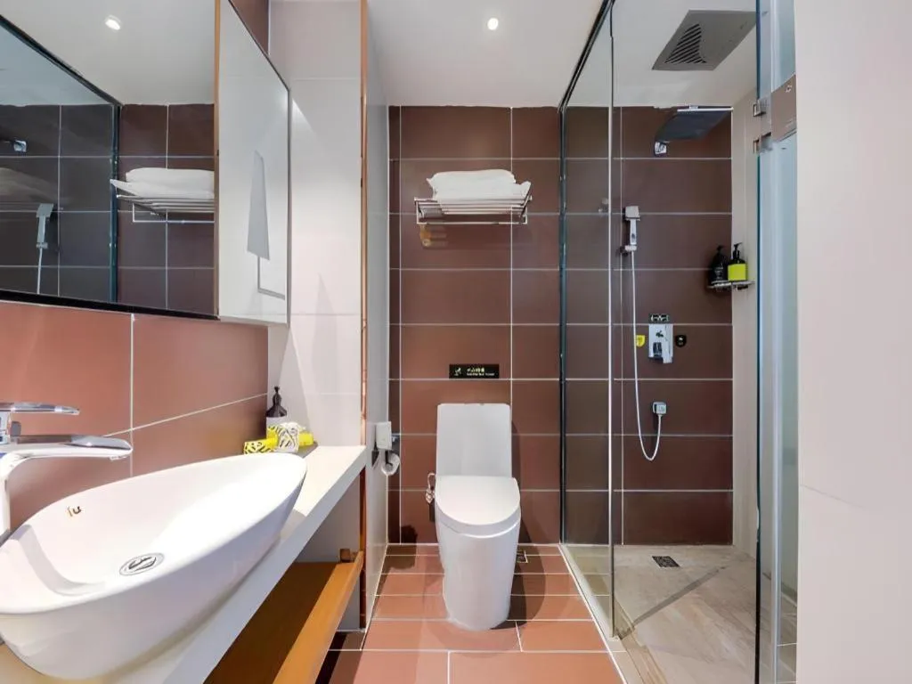 IU Hotel·Jiayuguan People's Shopping Mall