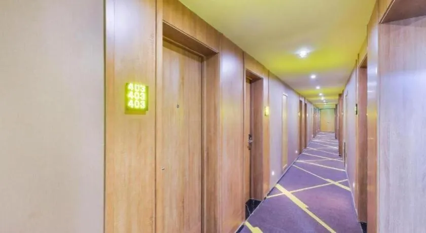 IU Hotel·Jiayuguan People's Shopping Mall