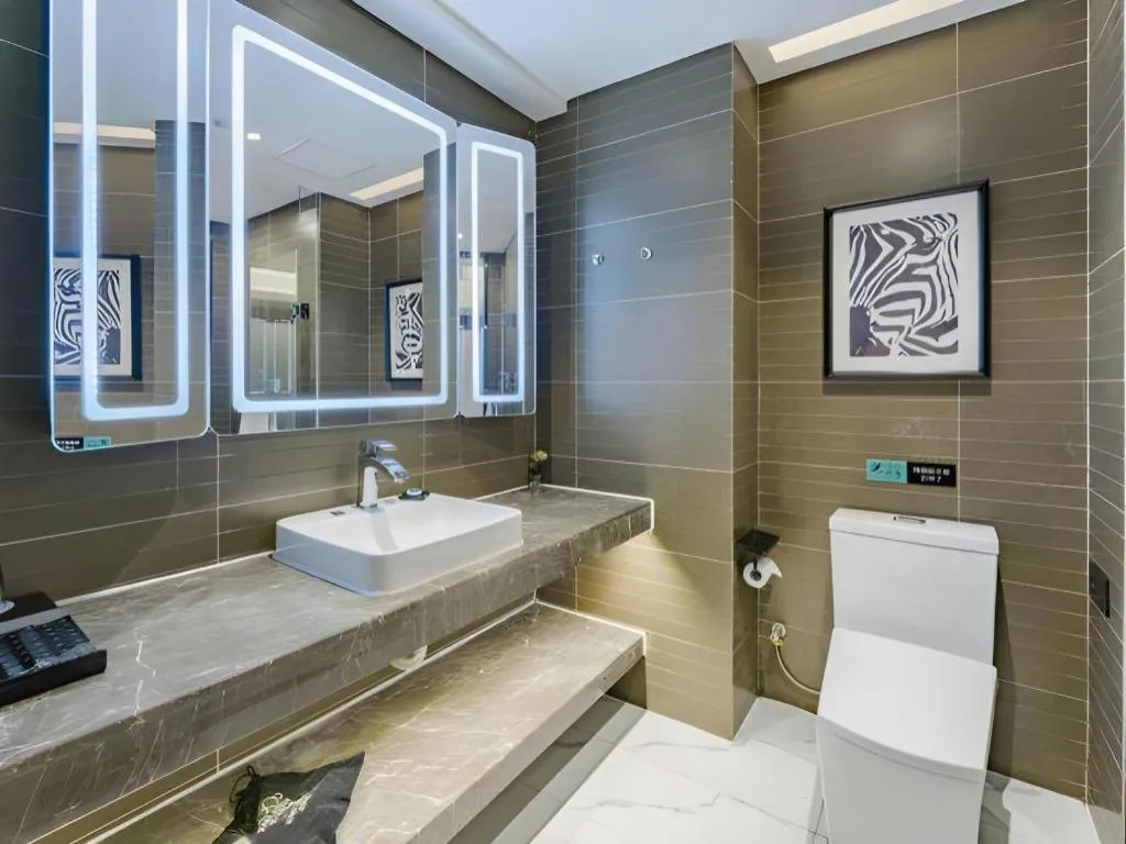 Xana Hotelle Zhengzhou North Passenger Terminal North University Town