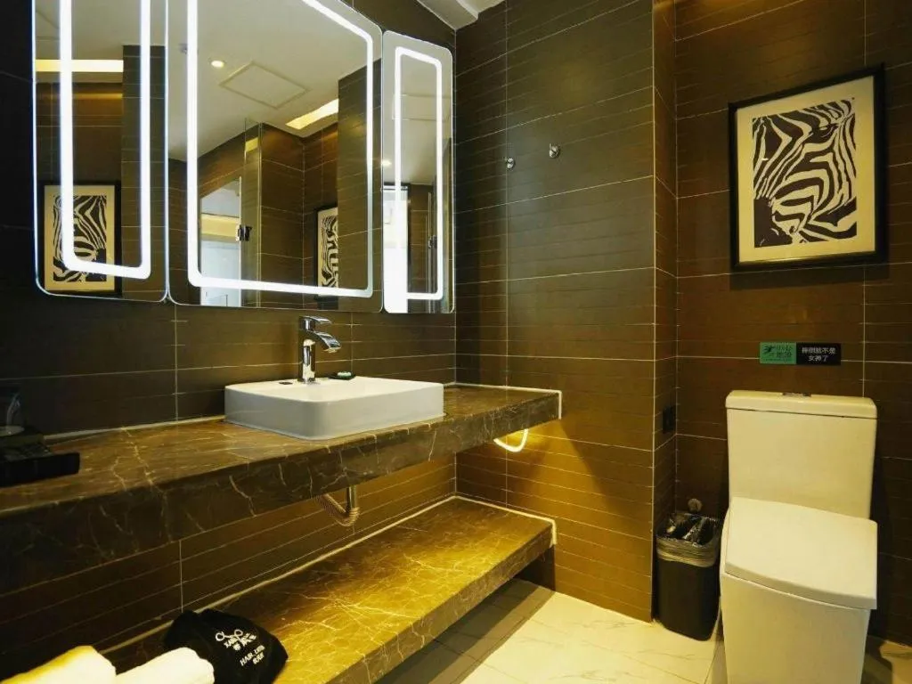 Xana Hotelle Zhengzhou North Passenger Terminal North University Town