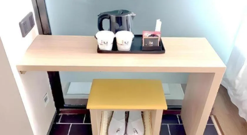 IU Hotel·Yangquan Xinjian Street Tianqiao