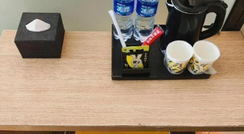 IU Hotel·Yangquan Xinjian Street Tianqiao