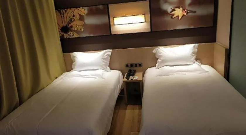 Bed in IU Hotel·Yangquan Xinjian Street Tianqiao