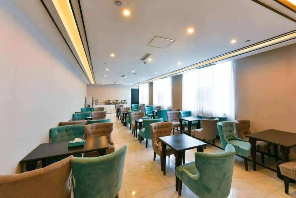 Xana Hotelle Chengdou Xindu Sanhechang Metro Station