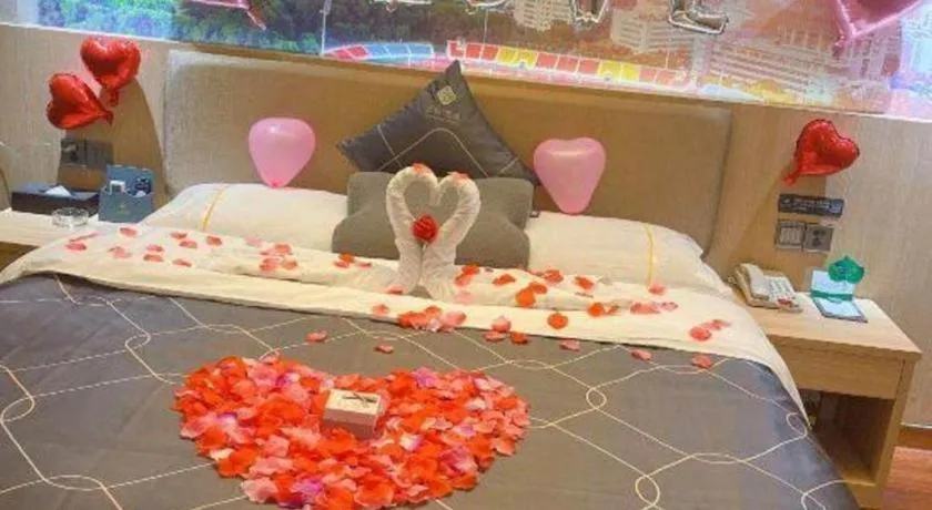 Chonpines Hotel Shenzhen Gongming Honghuashan Metro Station