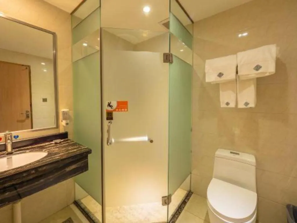 Chonpines Hotel Shenzhen Gongming Honghuashan Metro Station