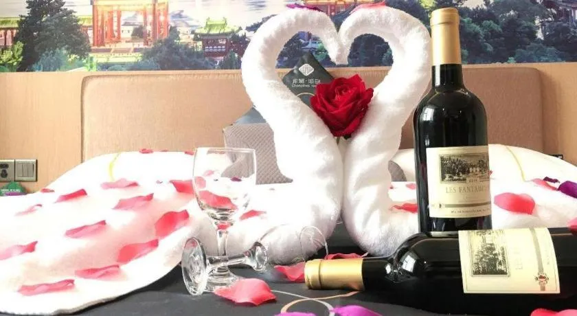 Chonpines Hotel Shenzhen Gongming Honghuashan Metro Station