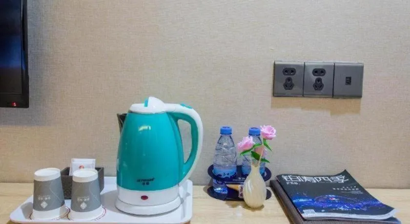 Chonpines Hotel Shenzhen Gongming Honghuashan Metro Station