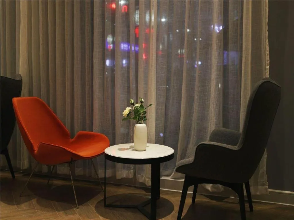 Magnotel Hotel·Luanyang Luanchuan Changchun Road Cross Street