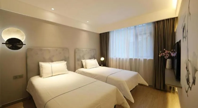 Bed in Magnotel Hotel·Luanyang Luanchuan Changchun Road Cross Street