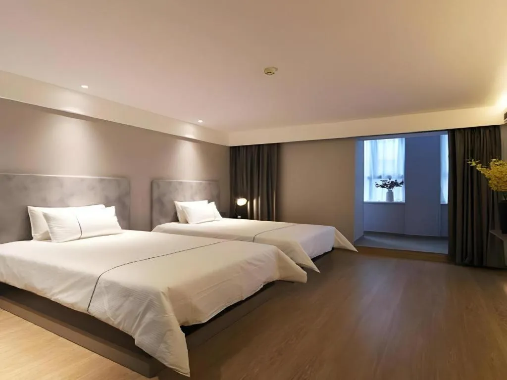 Bed in Magnotel Hotel·Luanyang Luanchuan Changchun Road Cross Street