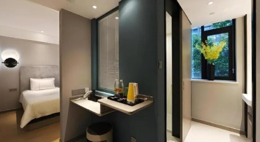 Bed in Magnotel Hotel·Luanyang Luanchuan Changchun Road Cross Street