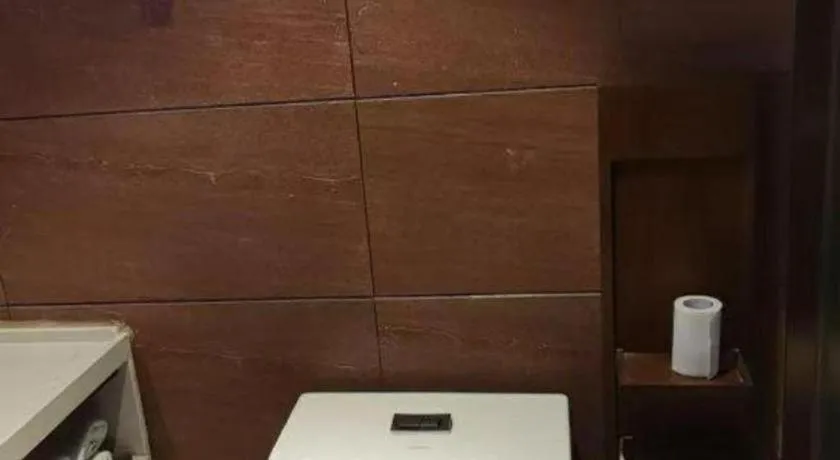 James Joyce Coffetel·Beijing South Muxiyuan Metro Station