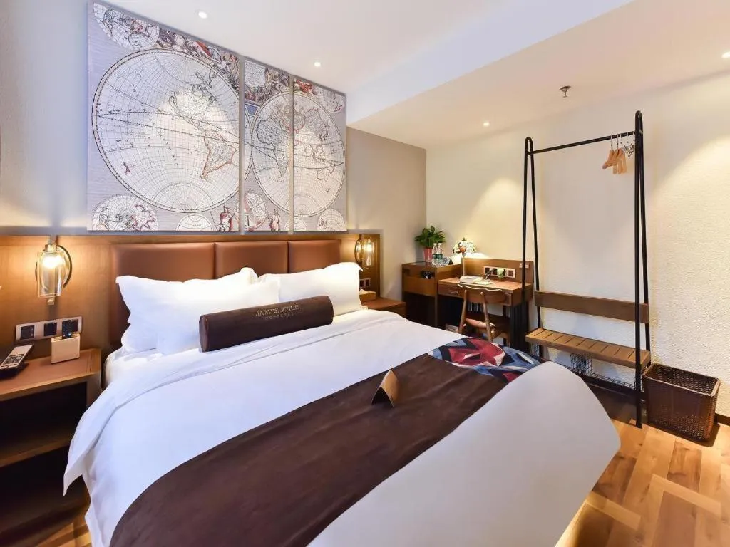 Bed in James Joyce Coffetel·Beijing South Muxiyuan Metro Station