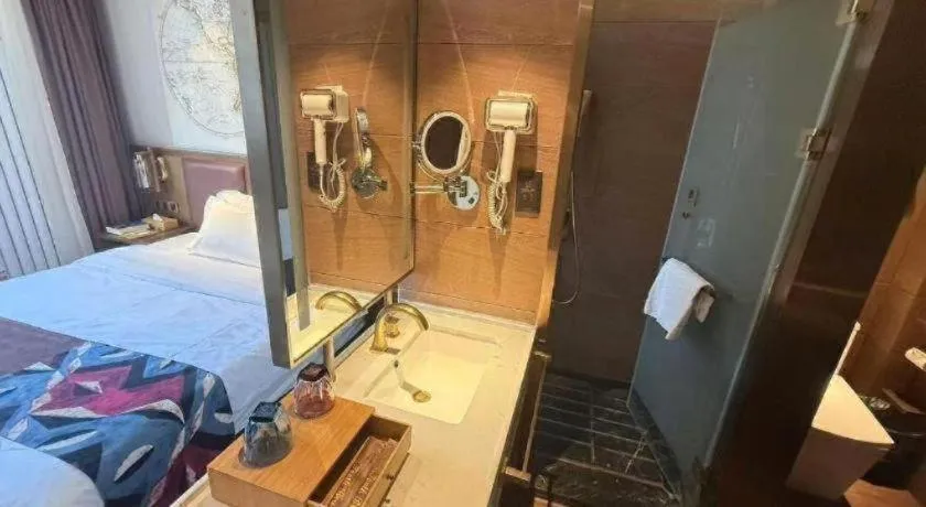 Bed in James Joyce Coffetel·Beijing South Muxiyuan Metro Station