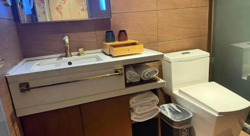 James Joyce Coffetel·Beijing South Muxiyuan Metro Station