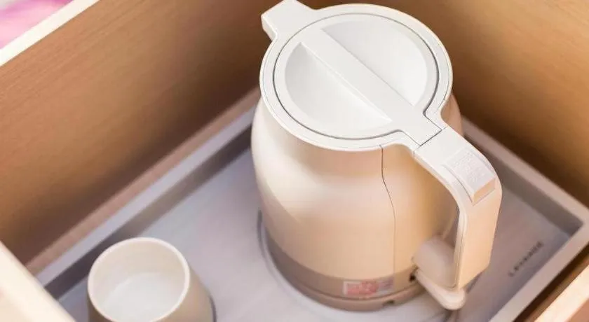 Lavande Hotel·Jining Party School Building