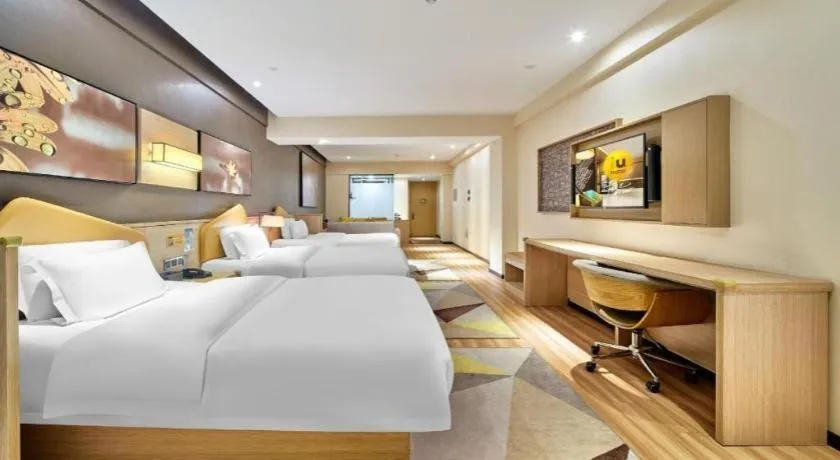 Bed in IU Hotel Baoding Yuhua East Road Passenger Center