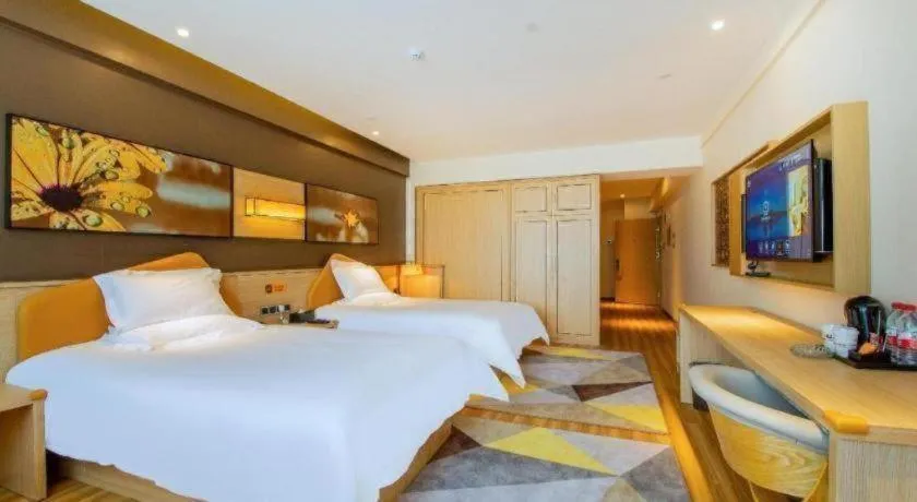 Bed in IU Hotel Baoding Yuhua East Road Passenger Center