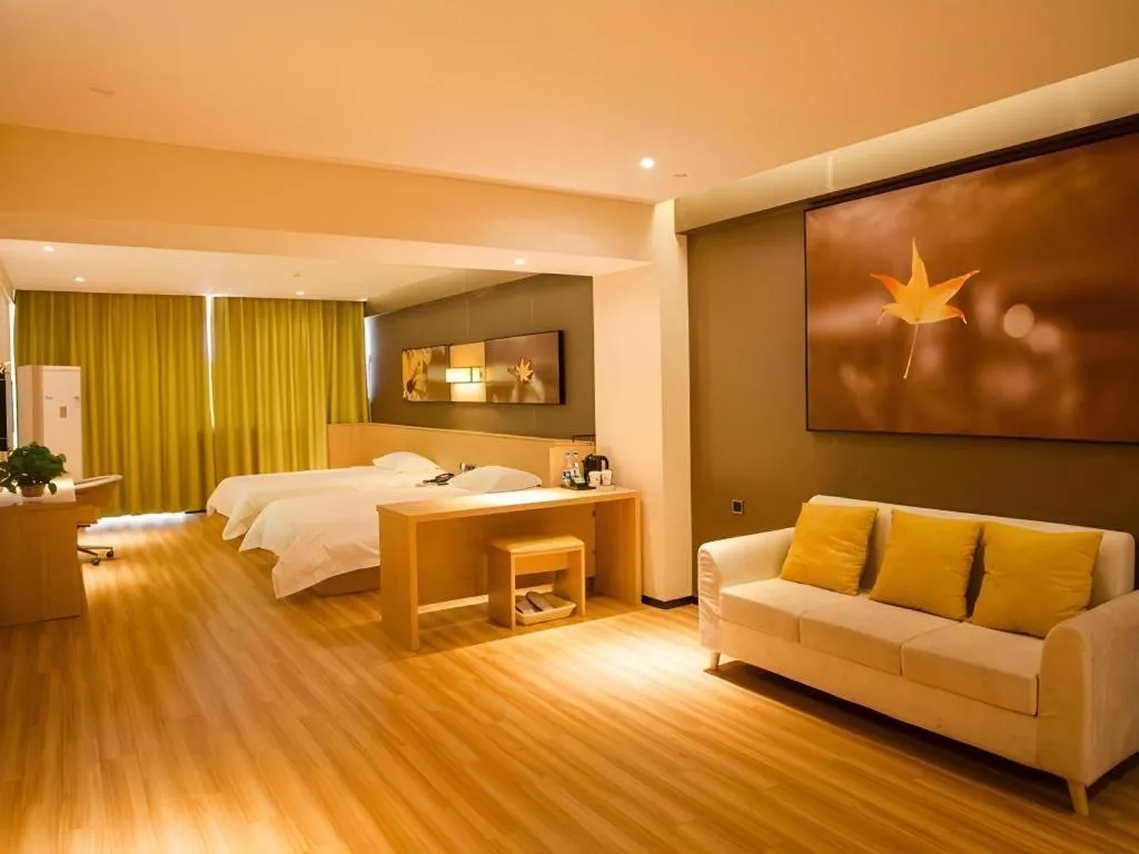 Bed in IU Hotel Baoding Yuhua East Road Passenger Center