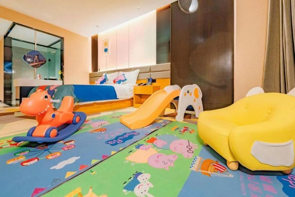 Bed in Chonpines Hotel Guangzhou Sunac Cultural and Tourism City Shiling