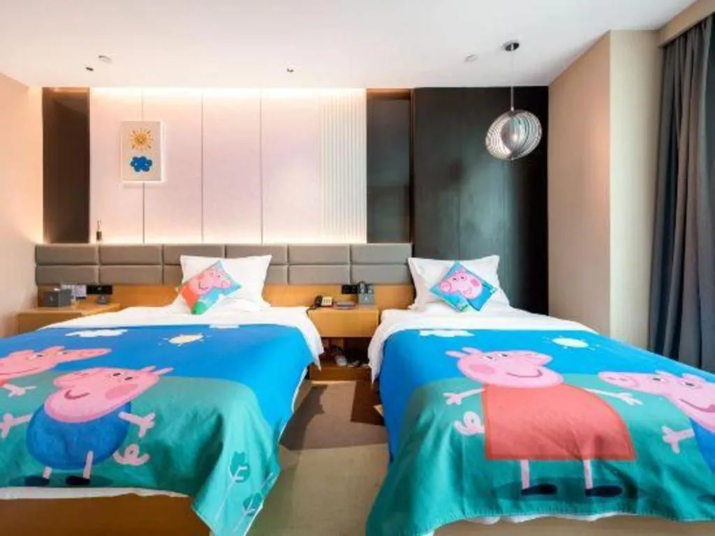 Bed in Chonpines Hotel Guangzhou Sunac Cultural and Tourism City Shiling