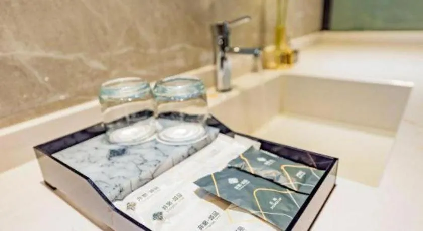 Chonpines Hotel Guangzhou Sunac Cultural and Tourism City Shiling