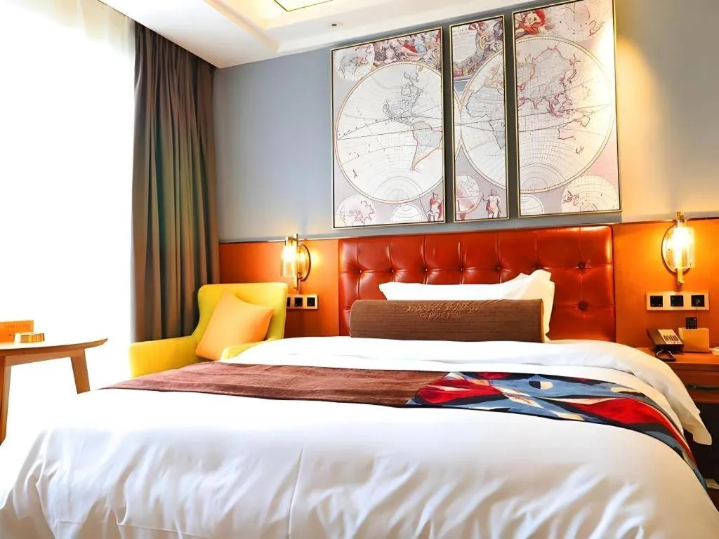 Bed in James Joyce Coffetel Guangyuan High-Speed Railway Station Dongba Municipal Government