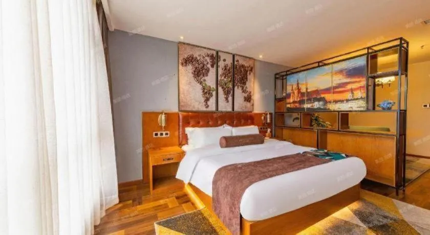 Bed in James Joyce Coffetel Guangyuan High-Speed Railway Station Dongba Municipal Government