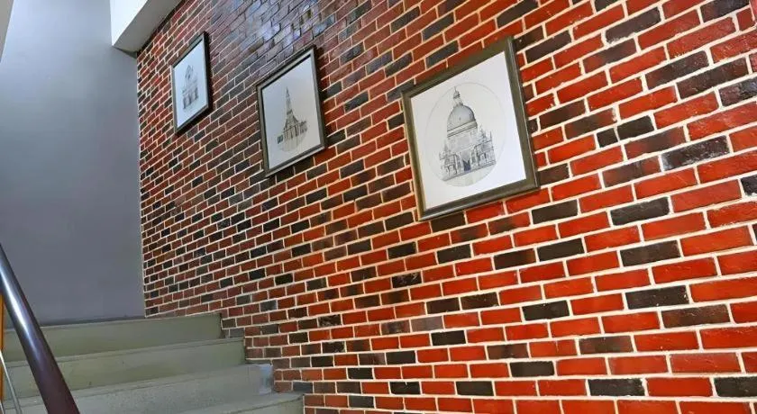 James Joyce Coffetel Guangyuan High-Speed Railway Station Dongba Municipal Government