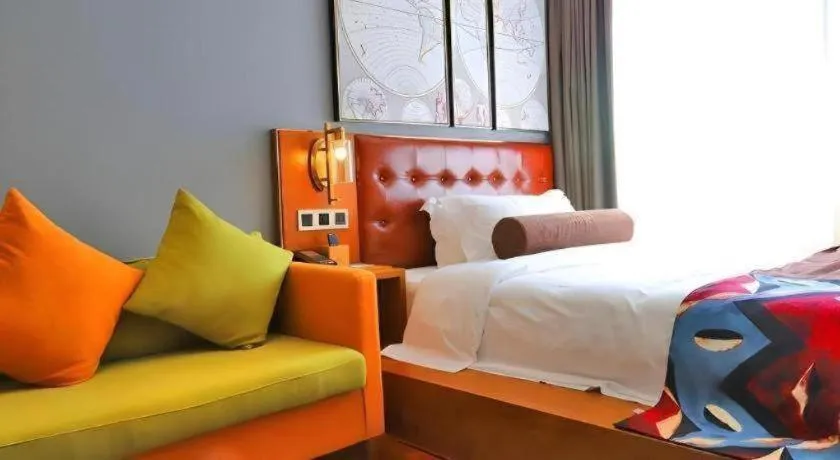 Bed in James Joyce Coffetel Guangyuan High-Speed Railway Station Dongba Municipal Government