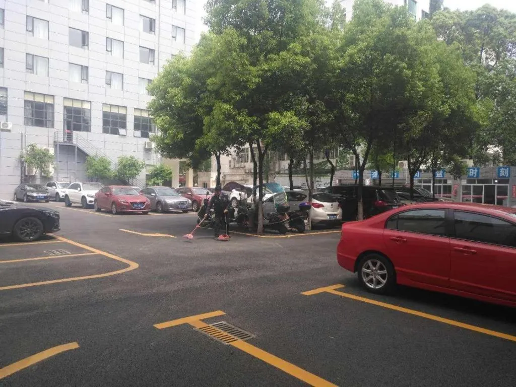 James Joyce Coffetel Guangyuan High-Speed Railway Station Dongba Municipal Government