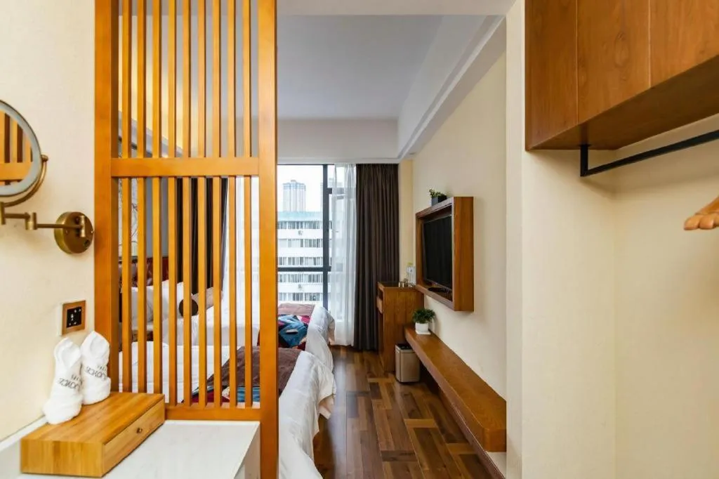 James Joyce Coffetel Guangyuan High-Speed Railway Station Dongba Municipal Government