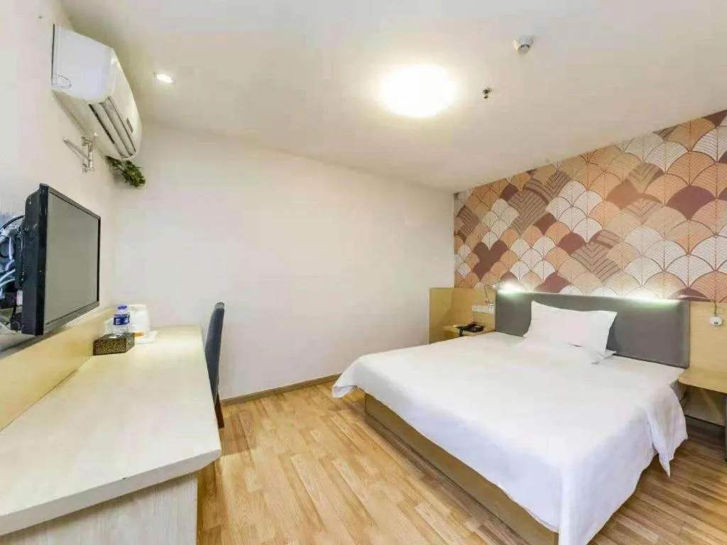 Bed in PAI Hotel·Chengdu Jinsha Museum Metro Station